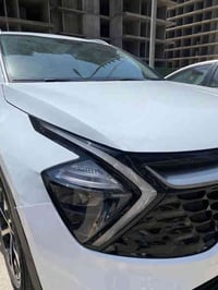 اسلام عليكم  كيا اسبورتج مويل 2023 مواصفات عاديه بس بيها بارد ابطارف ا...