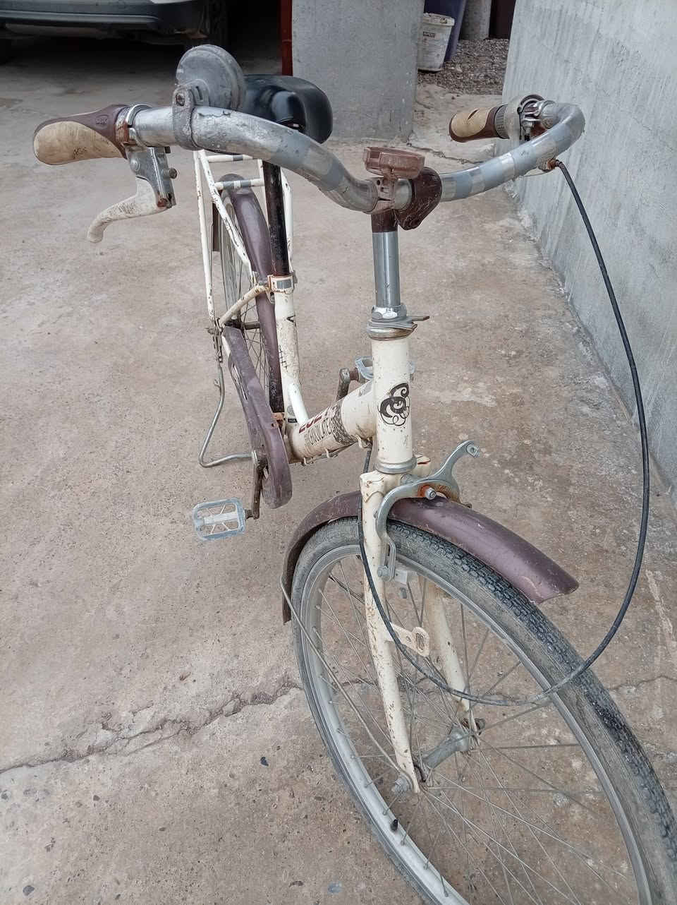 . بسم الله الرحمن الرحيم. 

السلام عليكم بايسكل ياباني اصلي للبيع السعر 75وبي مجال العنوان: القياره _الجدعه.... 
للاستفسار المراسلة على هذه الصفحه


**إذا كنت صاحب هذا الإعلان وتريد حذفه لأي سبب، رجاءا أرسل رسالة إلى الدعم الفني**