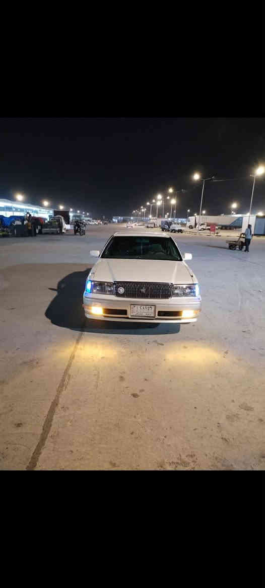 سلام عليكم سياره راس الثور للبيع  مكفوله من كص ونقل جثه وصولياتها   مدفوع كمرك وضريبه   باقي بس عله رقام السعر ٨٥ وبيها مجال
***********
