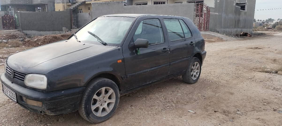 كولف موديل ٩٤ بغداد بسمي كير اوتماتيك تحويل مباشر سياره بلاديه بدون حادث بدون معجون صبغ جماليه كير مكينه مكفول تبريد شغال سعر ٣٦ مكاني راشديه مال لحسينه ***********
