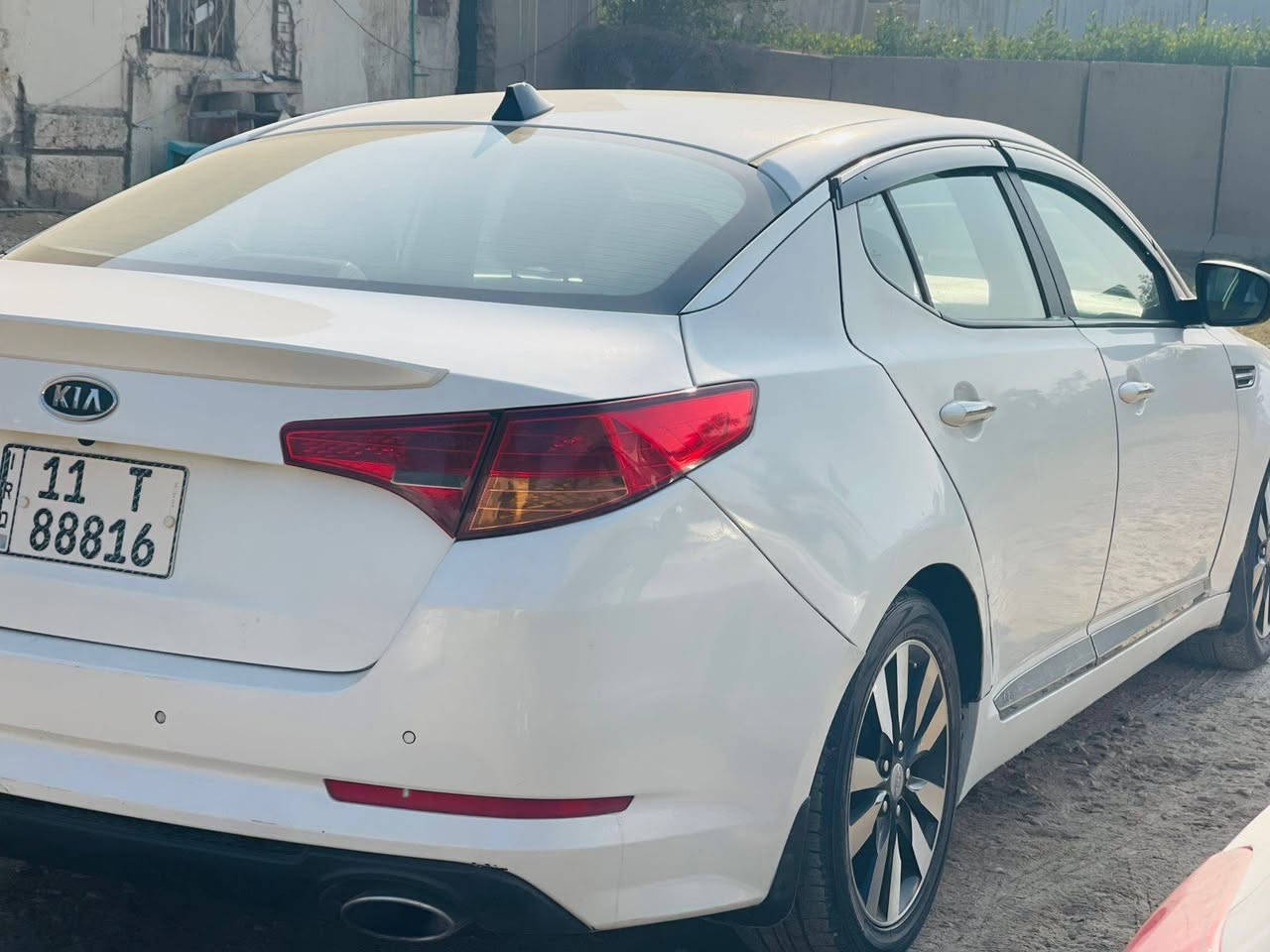 سلام عليكم اوبتما 2012 
خليجي
مكينه 2000
رقم بغداد
بيه صبغ 5 قطع سونار مرفق بالمنشوراموضح كلشي 
السياره مال جناي حلوه خير من الله متعوب عليه ومصروف عليه
سعره مناسب 108 
سعر امريكي وانته ماخذ خليجي مال جني
مكانه بابل 
***********
