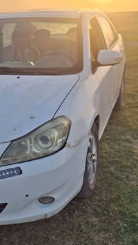 BYD 2013 G3 واتو واقع حال محرك مستحق  السعر 40$ الرقم 07734945654