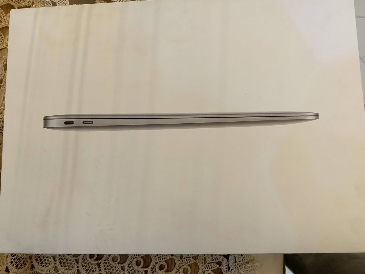 لابتوب ابل جديد لوك شخط ما بي
ذاكرة 256
بكاريه 100
لون سلفر المرغوب
وصل شراء موجود
واتساب موجود
***********
