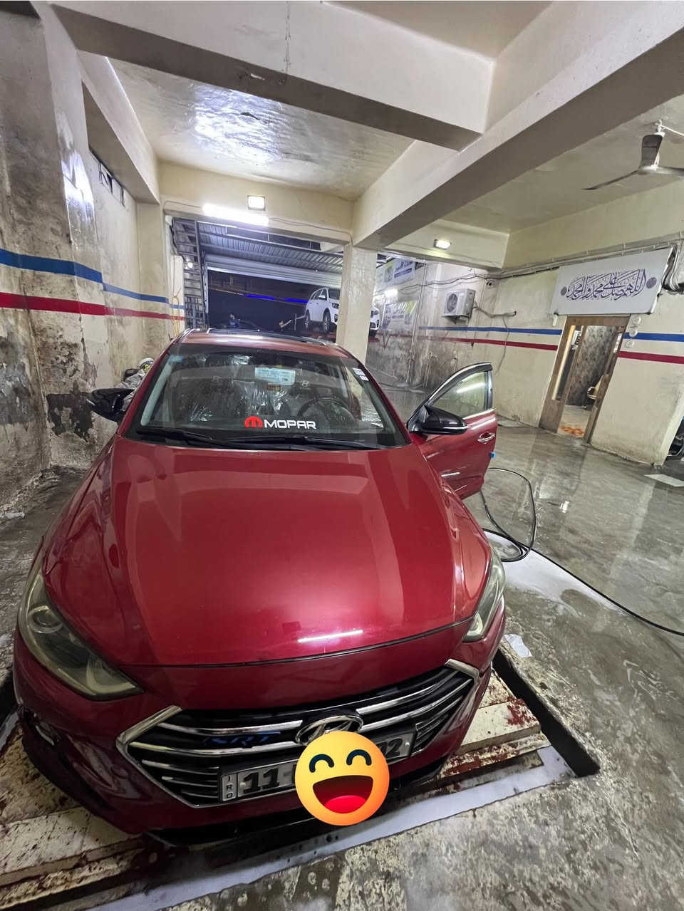 النترا هونداي موديل ١٧
وراد أمريكي حادث جاملغ وربع الباب نفس معدلي مابيه تبديل 
السياره فئه لمتدد vip
اعله فئه بل مواصفات 
كشن كهرباء 
فتحه + بصمه 
شاشه جبيره 
خزن ميموري 
سيستم صوت انفتي 
كشنات تدفه 
تحديد مسار + توقف ذاتي + مانع انزلاق + مري قلاب + صندوق ذكي 
سياره أربعه دسك 
سياره جديده 
تخم تاير كومهو اصلي شاده 
دوشمه عام سياره 
ماشيه ١٣٧ ميل 
رقم بغداد انكليزي 
*********** 
مكان سياره بغداد الطوبجي
