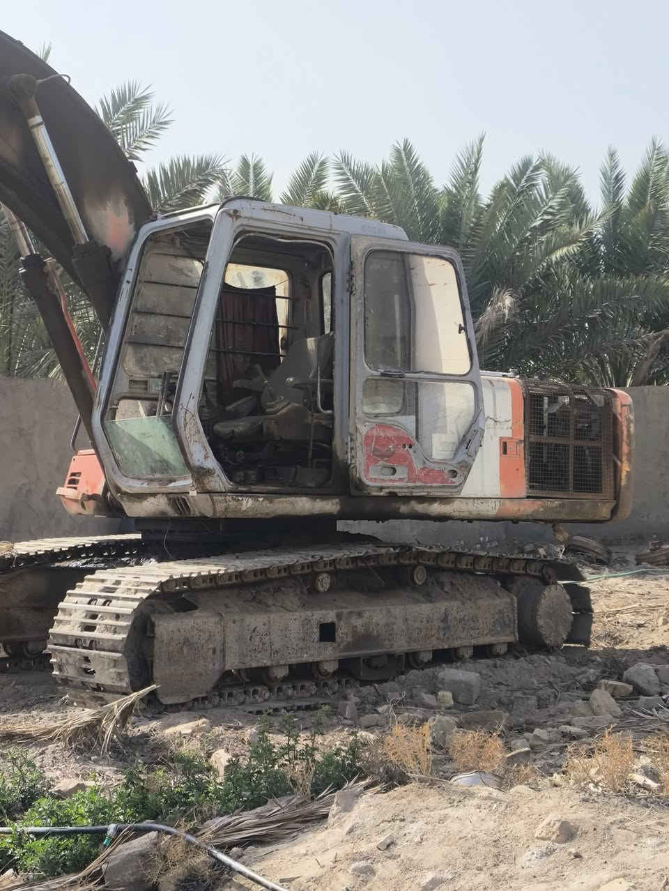 حفاره تو للبيع موديل 93 مكينه نضيفه  
السعر 130 ورقه  
***********
