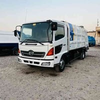 هينو • كبسة نفايات ١٠مكعب • معرض النصر