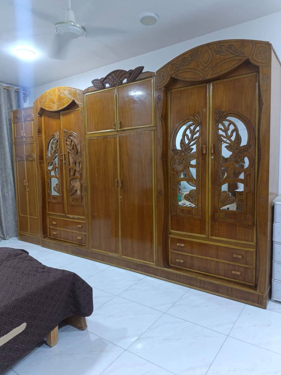 غرفة اخشاب نظيفة مع جهاز جري ‏
للبيع حلة ابي غرق الاتصال على الرقم 
‏‪***********‬‏  ابو علي


**إذا كنت صاحب هذا الإعلان وتريد حذفه لأي سبب، رجاءا أرسل رسالة إلى الدعم الفني**