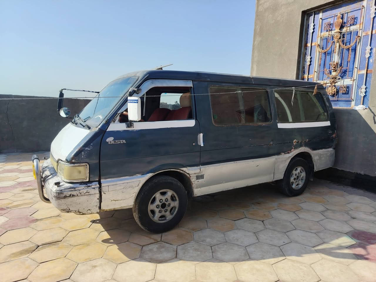 سلام عليكم كيه بسته مديل94  رقم الماني بابل سنويه عظم عاج راعيها ماندله سياره نضيفه جاهزه لشغل  كوم حديد اتكفل سرقه وعشاير  مكان سماوه ***********
