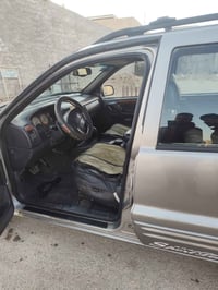 شيروكي • ١٩٩٩ • ٣٠٠٠