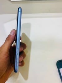 ايفون اكس ار • ذاكرة ١٢٨ • بطاريه مبدله