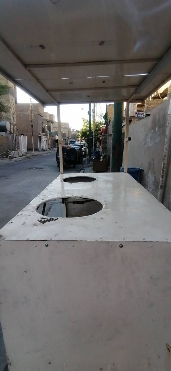 السلام عليكم ميز للبيع مرتب ونضيف جدا تفصال درجه اولى يرهم عصائر او اكلات سريعه سعره 250 سبب البيع ماعندي امكانيه افتحه ***********
