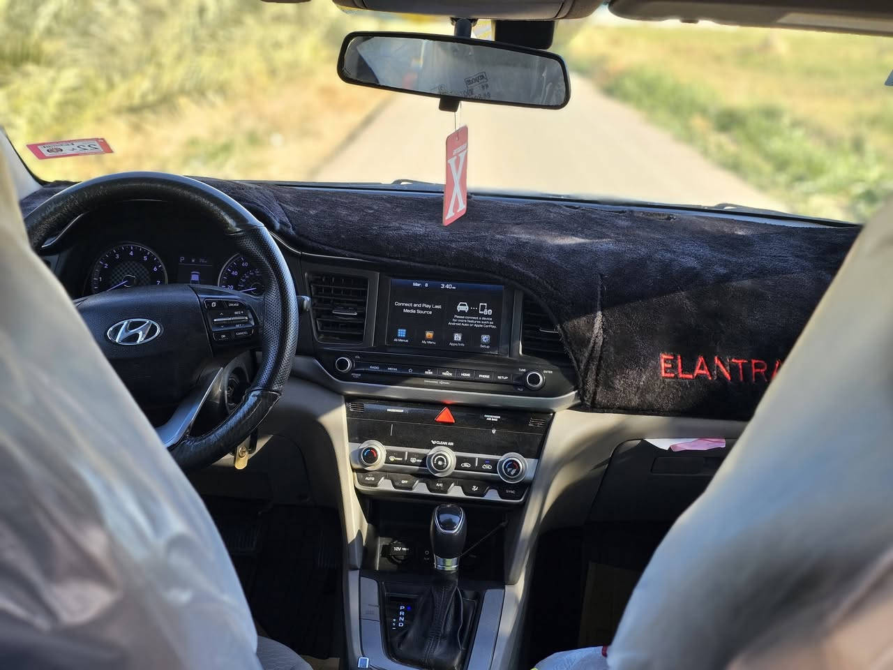 سلام عليكم النترا 2020
وارد امريكي سياره كلش نضيفه وجاهزه

محرك 2000 دوش المرغوب 

شاشه كامرا 

حساسات

تدفئه +تبريد 

تحديد مسار

تحكمات ستيرن 

باقي المواصفات معروفه 

السعر 118 وبيها مجال 

مكان بغداد _ابو غريب 

*********** بي واتساب 

*********** رصيد

سنويه بأسمي تحويل ثانيوم
