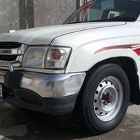 تويوتا هايلوكس • ٢٠٠٥ • بصرة