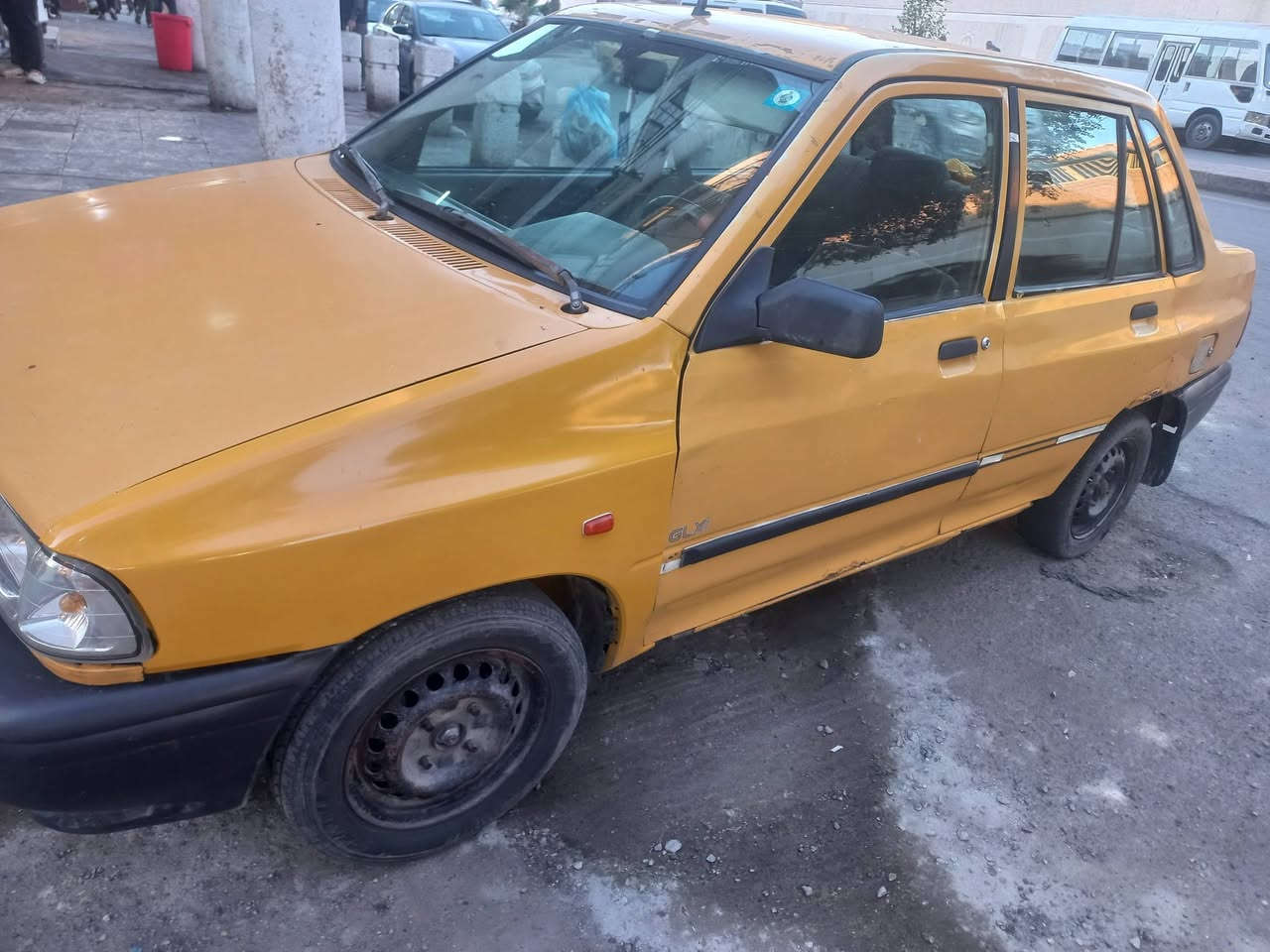 سايبا موديل 9 شواصي مكفوله غرفه حلوه تايرات نضاف بيها خياسات محرك بي خيط تبخير صوت ناعم السياره بأسمي رقم انكليزي رقم مميز السنويه لل31 مصفره هيئه وغرامه كهربائيات كلها شغاله ضفيره جديده واشتغل بيها تكسي خير من الله السعر 20 بيها مجال قليل ماعندي مازنجر تعال اتصال هذا رقمي ***********
