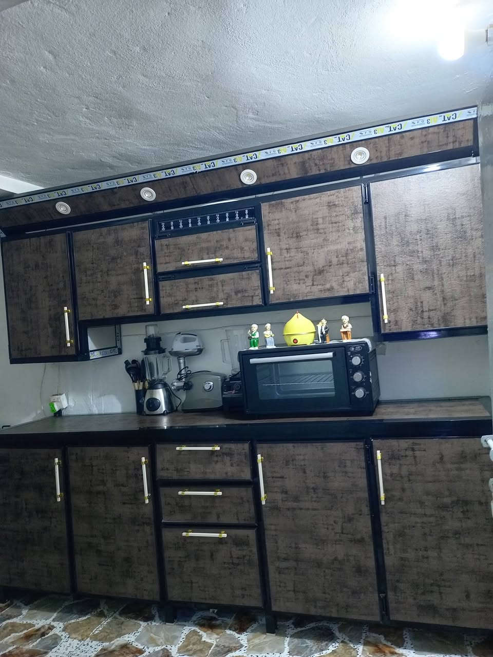 للبيع موصل حي القاهرة مثل مابل صوره السعر ٤٠٠ بي مجال ***********
