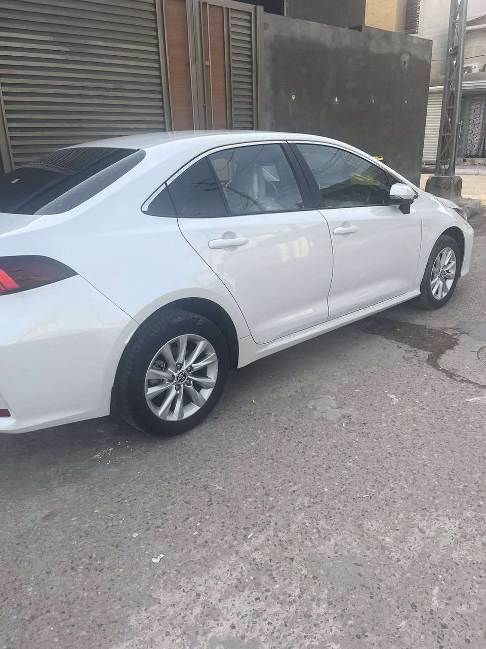 كورلا مديل 2024 خليجي ساز بانزين فقط (السعر 190$ وبيها مجال ) (ماشيه 26 الف) سياره حره كفاله عامه بعدها بضمان الشركه عليها تغليف كامل PPF حمايه بي ضمان 10 سنوات من وكاله لومار
ملاحظه! السيارة بيها بارد خفيف نهايه الداير الخلفي جهه السايق مثل ما موضح بلصور وبيها رصعات ثنين خفيفات جهه باب العبري الكدام فقط موضحات بصور باقي موصافات سيارة معروفه (فول عدا الفتحه ) العنوان 📍البصره ابو الخصيب رقمي ***********
