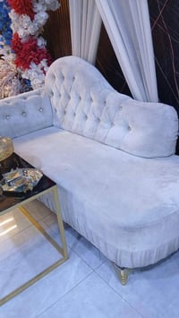 شازلون • نظيف • كنبة