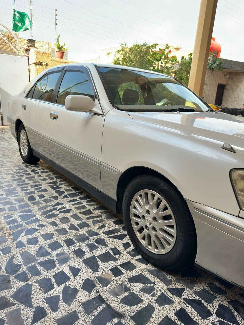 ملكة دخول جديد فول مواصفات شرط كفالة عدة كصة الجنطة بعدها بريحة الشركة 4دكم بردة خلفيةكراسي كهرباء ستيرن كهرباء تبريد قطعتين ثلج ديفور الكبير انسة دوانس شاصي 175 المرغوب السعر ب34 مكاني بلعمارة استفسار 
اتصل *********** ملاحضة سيارة مال جناي كلشي بسوك موجود
