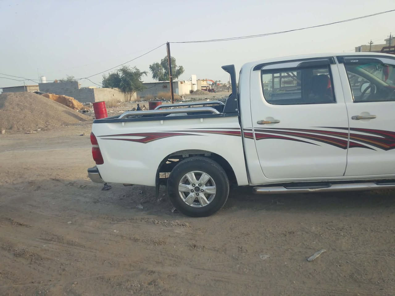 مرخص الادمن موديل 2009 جاهزه رقم كربلاء مصبوغه عام ماكني بغداد سبع البور خوان اني مكلف بل نشر للستفسار ‭0771 976 7685‬
