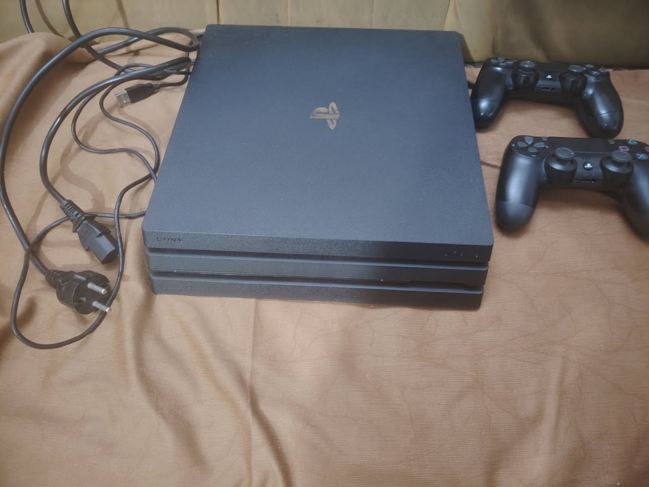 بلي4مهكر برو 1تيرا نظام9 يدات وحده اصليه وحده تجاريه ملحقات كامله بي11لعبه بلي نظيف كلش اخو الجديد سعره 340 نهايته عنواني بغداد حسينيه الراشديه


**إذا كنت صاحب هذا الإعلان وتريد حذفه لأي سبب، رجاءا أرسل رسالة إلى الدعم الفني**