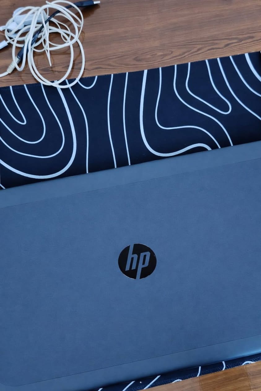 لابتوب hp مفيد للالعاب المتوسطة المواصفات بالصورة بي كارت شاشة داخلي و كرت شاشة خارجي


**إذا كنت صاحب هذا الإعلان وتريد حذفه لأي سبب، رجاءا أرسل رسالة إلى الدعم الفني**