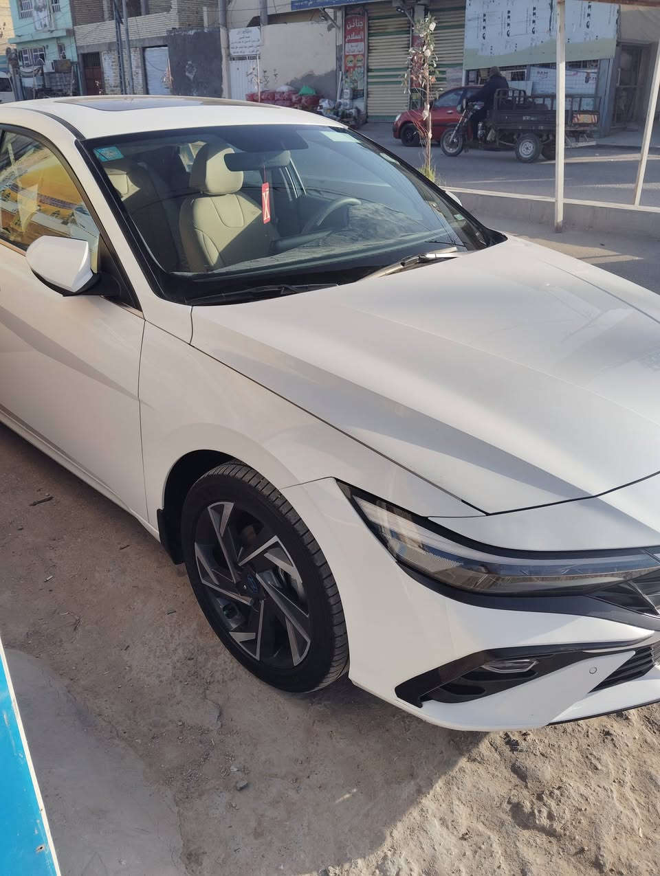 النترا البيع موديل 2024فول مكفوله الرقم بغداد بسمي ***********
