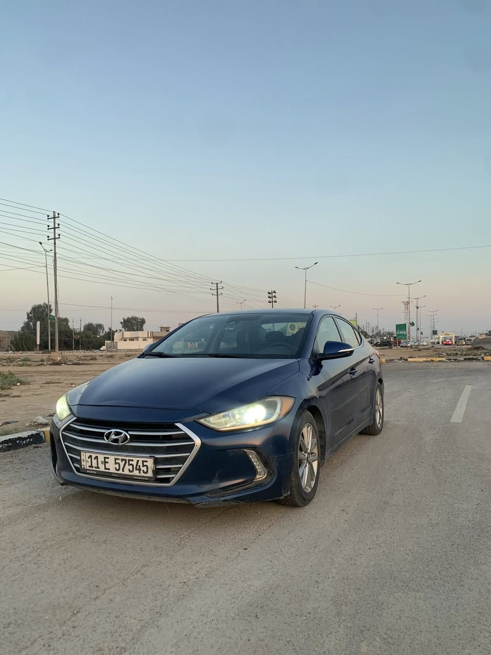 النترا 2018 وارد أمريكي لمتد
✨ بصمة أبواب وتشغيل
✨ فتحة سقف
✨ شاشة كبيرة تدعم Apple CarPlay & Android Auto
✨ مقاعد جلد
✨ كرسي السائق كهرباء مع خزن وضعيات الجلوس
✨ تدفئة مقاعد أمامية وخلفية
✨ نظام النقطة العمياء
✨ تنبيه مع الإشارة
✨ مثبت سرعة ذكي + تحديد مسار + المحافظة على الطريق
✨ رادار أمامي
✨ كامرة خلفية
✨ مراي قلاب عند الرجوع + إشارات بالمراي
✨ درايف مود (وضعيات قيادة متعددة)
✨ إنارة ترحيبية
✨ منظومة لايت زينون عالي ناصي قوي جداً

🔧 السيارة نظيفة جداً وأحلى من الصور
حادث خلفي حوض فقط (جاملغ بارد + تكحيل + رصعات بسيطة + قبق جنطة)
باقي الكشر نظيف 
🚘 ماشية 155
🔁 التبديل: ضاغطة فقط
السعر 118ورقة وبيه مجال بسيط 
مكاني بغداد زعفرانية 
***********
م/ نقصها صدر /غاز
