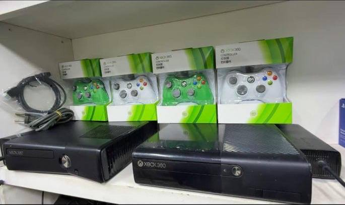 ‼️‼️‼️🔥Xbox one fat 🔥‼️‼️‼️
⬇️⬇️⬇️⬇️ملحقات الجهاز ⬇️⬇️⬇️⬇️

1-الجهاز يحتوي على جميع الملحقات الأصلية جوستك اصلي ومحولة اصلية .
2-نظافة الجهاز ١٠٠/١٠٠ لوك ستيكر .
3 تكدر تشغل عليه خدمة القيم باس وتلعب جميع الألعاب الحصرية و الجديدة.
4-العرض مستمر طيلة شهر رمضان وبسعر جدا مناسب 119 الف دينار فقط فرصة ما تتعوض 🔥🔥

‼️‼️توصيل إلى كافة محافظات العراق مجاناااا  ‼️‼️‼️
(الكمية محدودة سارع بل طلب)

ملاحظة : ضمان الجهاز ١٠ ايام حقيقي 
لطلب راسل الصفحة او من خلال الرقم الآتي :
📞:***********
‎علما أسعارنا ثابتة ،ونبيع فقط !
