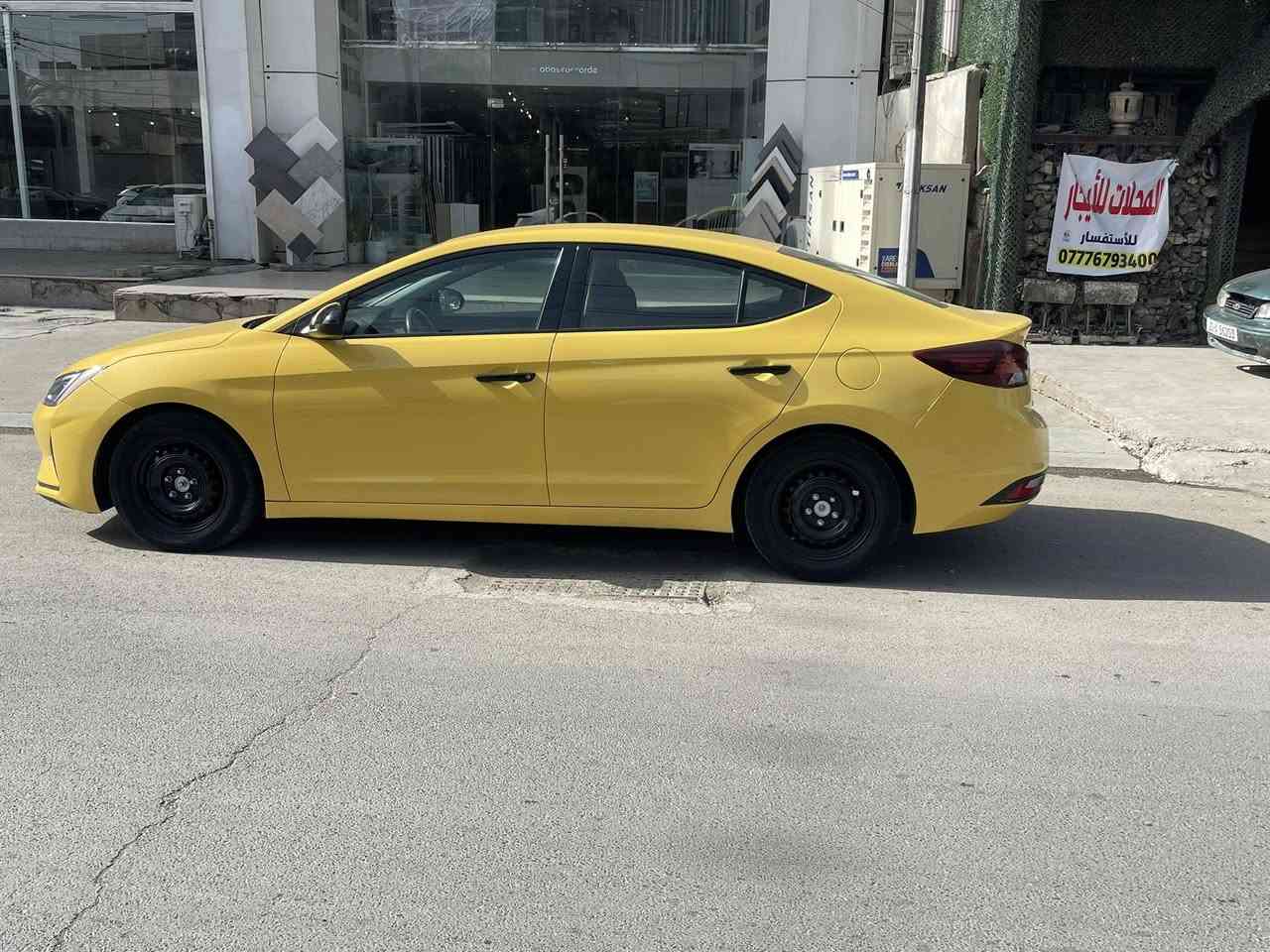 السلام عليكم
النترا موديل 2019
وارد امريكي كلين تايتل السيارة بدون تبديل ليبل واحد كفالة عامة كير ومحرك مكفول شرط برغي مامفتوح بيهن مواصفات نص فول سعرها 150
مكاني بغداد الزعفرانية 
***********
رقم وسنوية جدد هية وغرامات مصفرة
