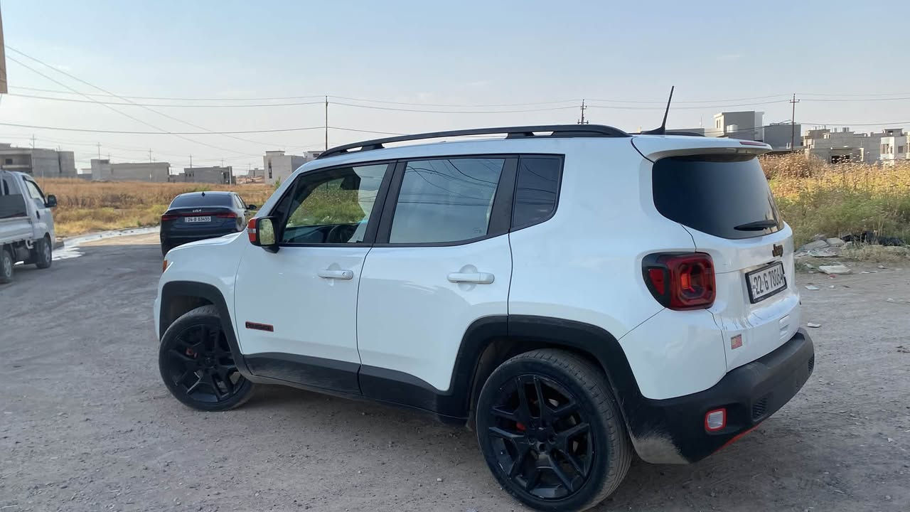 السلام وعليكم
جيب رنكيد GT النسخه الوحيده بلاك اديشن اورنج 
السياره موديل 2020
عداد المشي 69 ميل 
الضرر جاملغ وربع البوند 
محرك 2400 تنفس طبيعي 
السياره فول مواصفات بانوراما 
سقف اسود 
تفاصيل اكثر اتصال علئ الرقم 
***********
السعر 128 وبيها مجال شي بسيط
