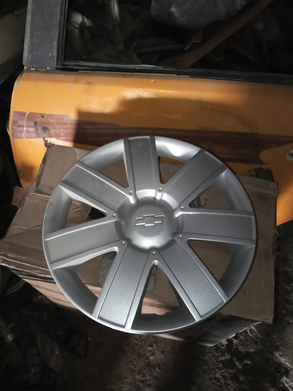 السلام عليكم عندي غراض مال وبتراه وبيو كلش موجود مكان ناصريه ع سريع قريب مطعم الحوراء راقم محل ***********
