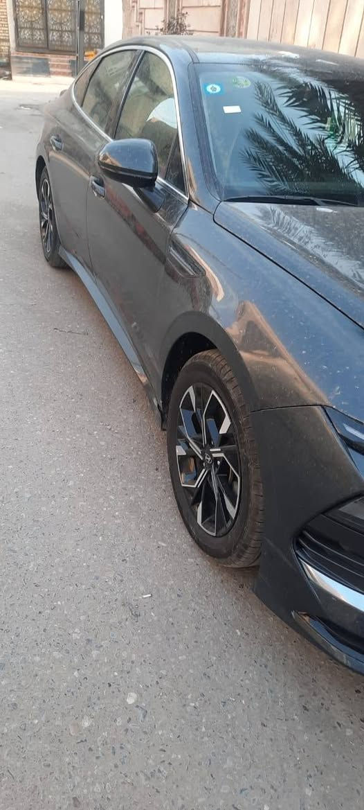 السلام عليكم
سوناتا 2025 وارد امريكي ضربته جاملغ وبنيد السياره بسمي 
مكينه 2500 تنفس طبيعي السعر 200 
للاستفسار ***********..متواجد على الفيس المكان البصره
