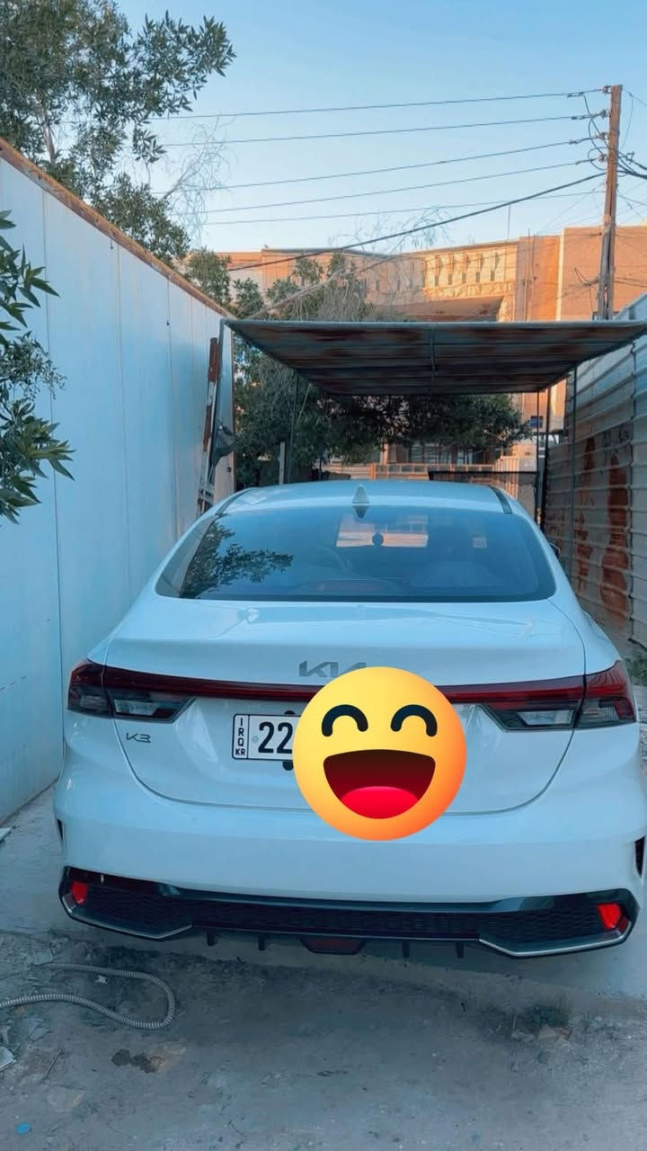 سلام عليكم للبيع او مراوس BYD
كي ثري K3  موديل ٢٠٢٤ 

ماشيه 17 كيلو سياره جديده 

مكفوله كفاله عامه فول مواصفات + شاشه كبيره

رقم اربيل 

 بسم شركه تريد وكاله تريد تحويل ثاني يوم 

داخل لون اسود 

 موديل 2024 

السعر 143$ وبي مجال كلش بسيط

***********
