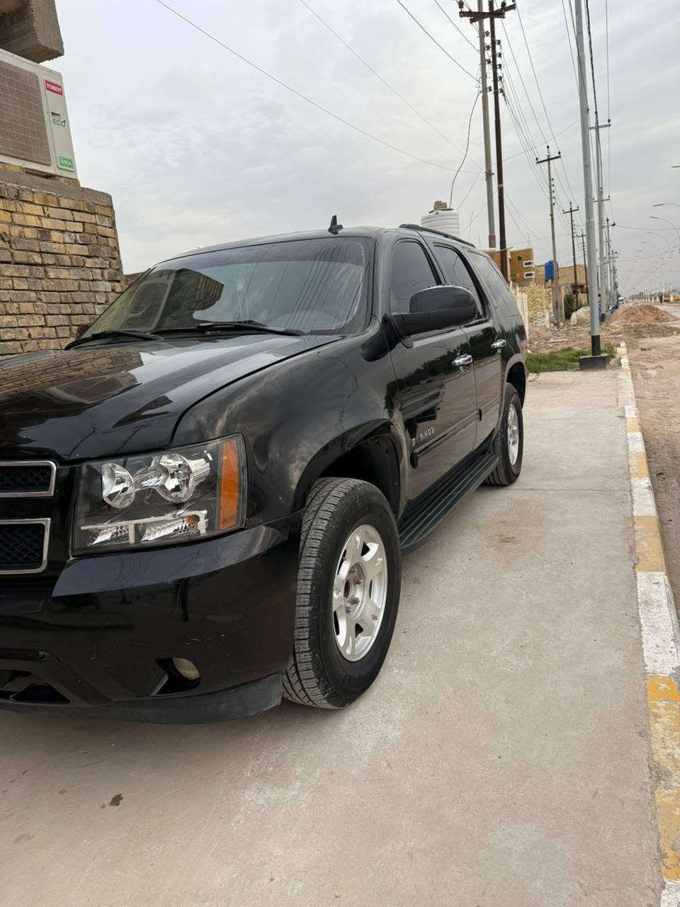 سلام عليكم تاهو 2007 فول LTZ مكينه كير حداديه جدد  رقم بغداد الك تحويل بسم المشتري  تحويل مباشر  سياره حلوه أحلى من الصور  بيع صبغ عام  صور السعر 137 وبيه مجال  مكان ناصريه غراف ***********

