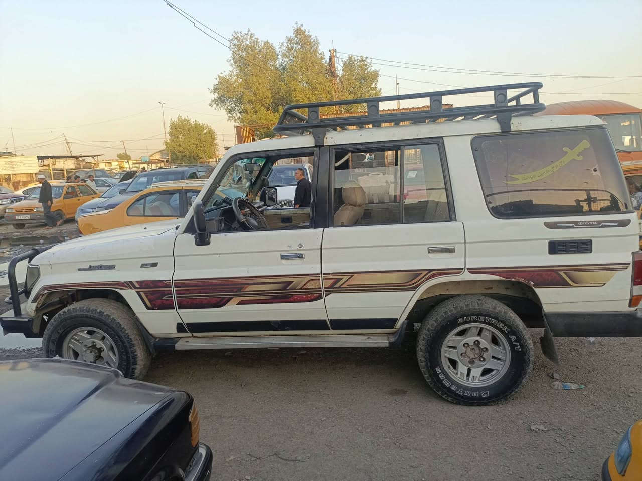 برادو 1994
مكينه كير بطه 2500
مكينه كل تبديله تصرف ربع 
الشعب شارع عدن 
***********
شرط التحويل
