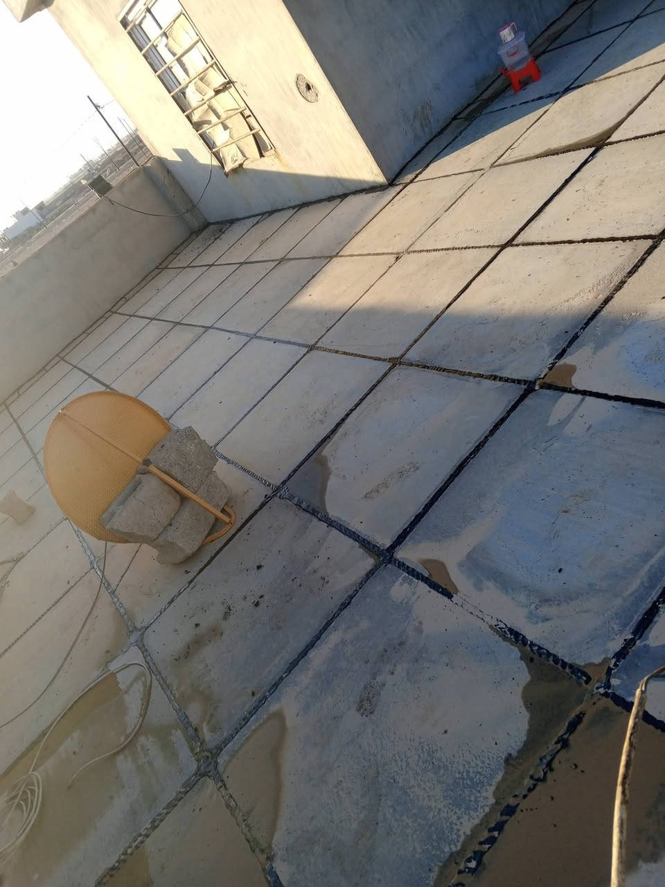 سلام عليكم يوجد كادر شتايجر للسطوح قلع ماسك واضافه بالف ونص ***********
