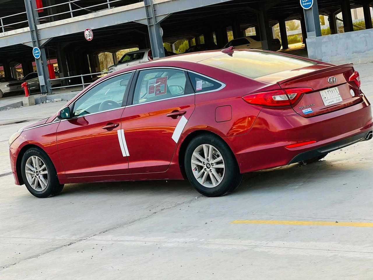 سلام عليكم 
اللبيع  
سوناتا موديل 2015 رقم ذي قار  حره مشروع وطني  تحويل ثاني يوم 
وارد امريكي ضررها بنيد صبغ فقط  
مواصفات سياره  (سبورت )
شاشه حجم وسط 
كامرا خلفيه 
تحكمات ستيرن كامله 
كشن كهربائي 
ويل كروم 
محرك 2400 
نضام ايكو اقتصادي
لايت زنون عالي ناصي
سياره جاهزه وجديده الاخير 
كير محرك تبريد تخم تاير حداديه جاهزه الاخير 
# مكان - سياره - ناصريه 
السعر 106  وبيه مجال 
الاستفسار أكثر ***********
