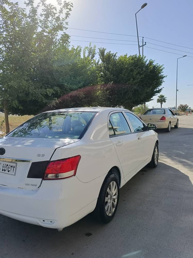 BYD 2012 
سەنەویو ئەوەلیاتی لەگەڵە 
گێڕومەکینەی سەنی 16 ڕەش خراوەتە سەر تازە بەنزین زۆر کەم ئەخوات 
4جام کارەبایە
تۆماتیکە  
سڵایدە
بەسمەیە 
قفڵ مەرکەزیە  
سعری 30گەڵایە 
ناونیشان سلێمانی 
***********
*********** السليمانية, العراق
