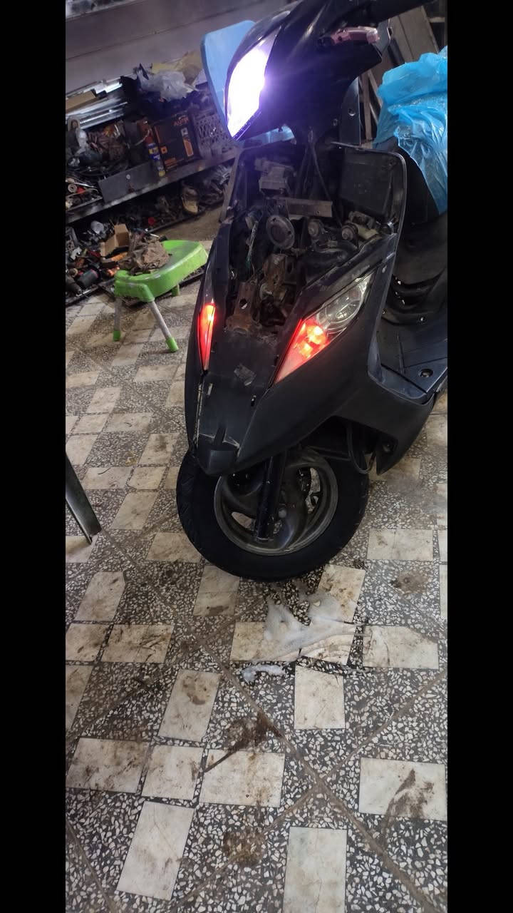 سلام عليكم ثعلب كوم حديد ماعرف شبيهةًبغداد حسينية كفراتها كاملة مكلف بل نشر
***********
سعر ٢٠٠
