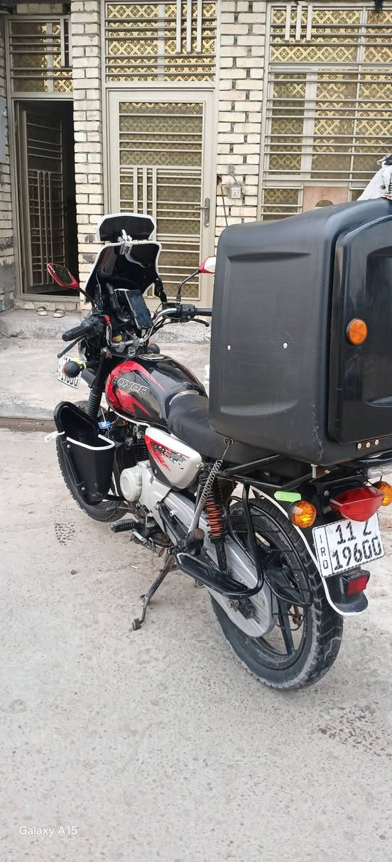 ياللة دراجه بوكسر موديل22 شكل 23 دراجه ناعمه وحلو كفاله عامه وبيها هزه جديده تجفيت يم دكان سليم وكاله وبعد بوصل الضمان دراجه باسمي رقم بغداد تحويل ثاني يوم مكانه بغداد حي الجهاد السعر مليونين و300 الف وبها مجال حق الجيه ***********
