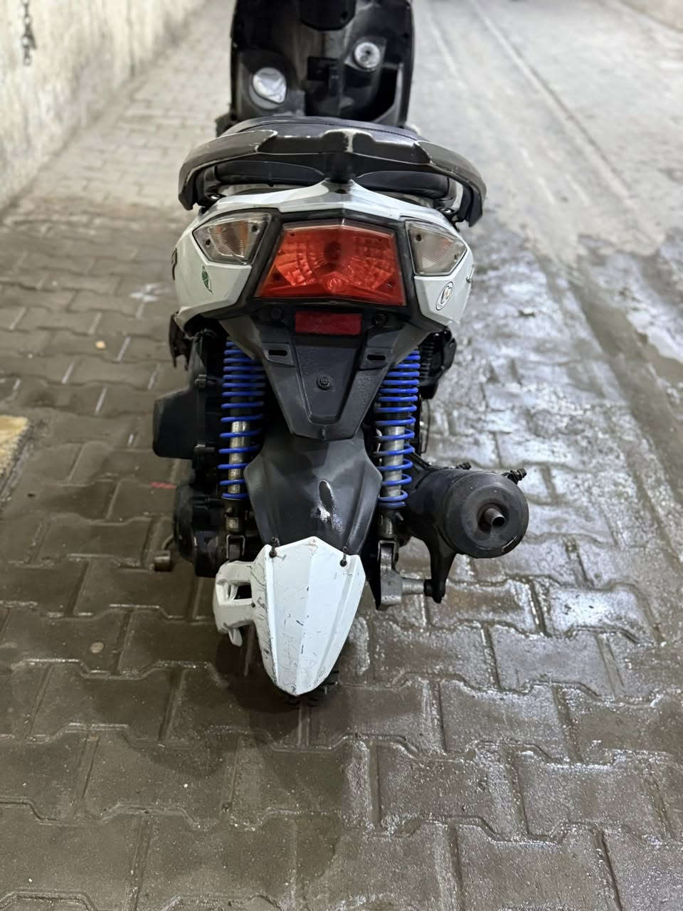 دراجه سيام كوري للبيع السعر 380  وبيها مجال كلشي شغال للتواصل موجود فيس ماسنجر


**إذا كنت صاحب هذا الإعلان وتريد حذفه لأي سبب، رجاءا أرسل رسالة إلى الدعم الفني**