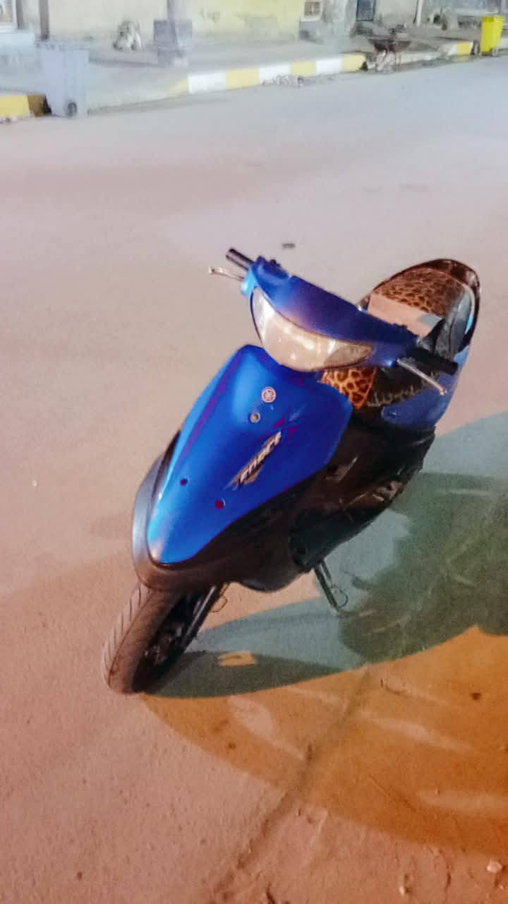 إسلام عليكم شباب دراجة للبيع ماكس قجمه دراجة نضيفه دراجة مفتوح مكان سوق الشيوخ السعرخاص هاذا رقم ***********
