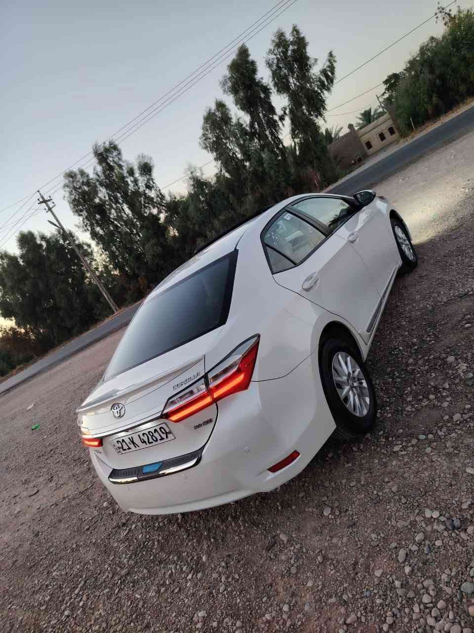 سلام عليكم للبيع فقط كورلا 19خليجي رقم سليمانيه بسمي سنويه30 مكينه 2000 ماشيه 74kmحقيقي سياره 1/1فول مواصفات فتحه كشن جلد داخل صاج شاحن لا سلكي كامره وحساس خلفي حساس اطارات منضومه زنون عالي ناصي سبير شركه ما نازل 3سويجات شركه سياره كفاله عامه حديد وبلاستك من الصبغ وتبديل وبارد ومن الرصعه سياره جديد بمعنه الكلمه مال جناي مكاني ديالى المقدادية رقم الهاتف *********** السعر 175وبيهه مجال للشراي وجناي هاذه الشكل الخليجي
