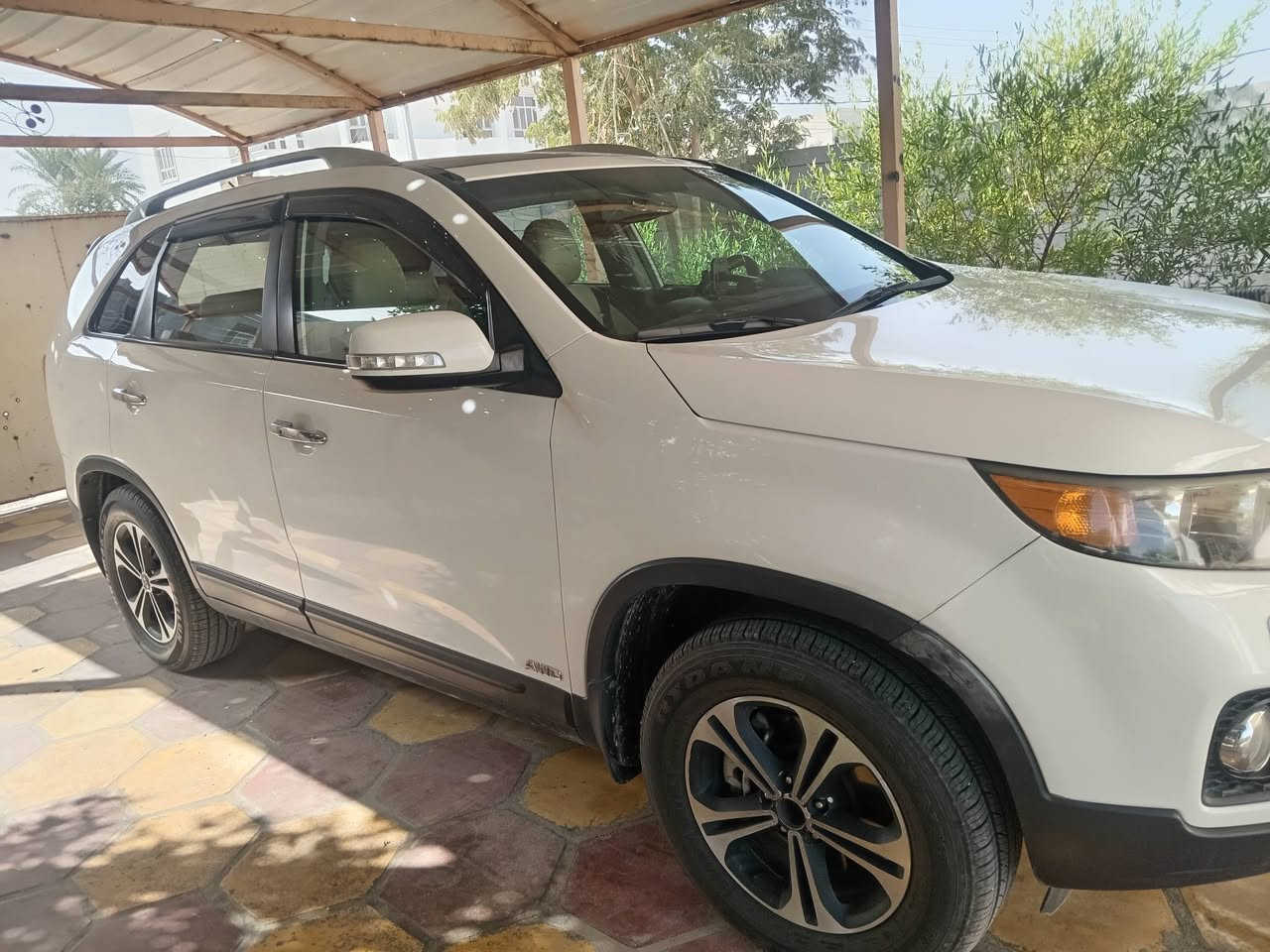 سورنتو 2011 بيهه صبغ باب خلفي سياره محرك كير تخم تاير سته سلندر تحكم ستيرن السعر 155 وبيهه مجال اتواصل ***********
