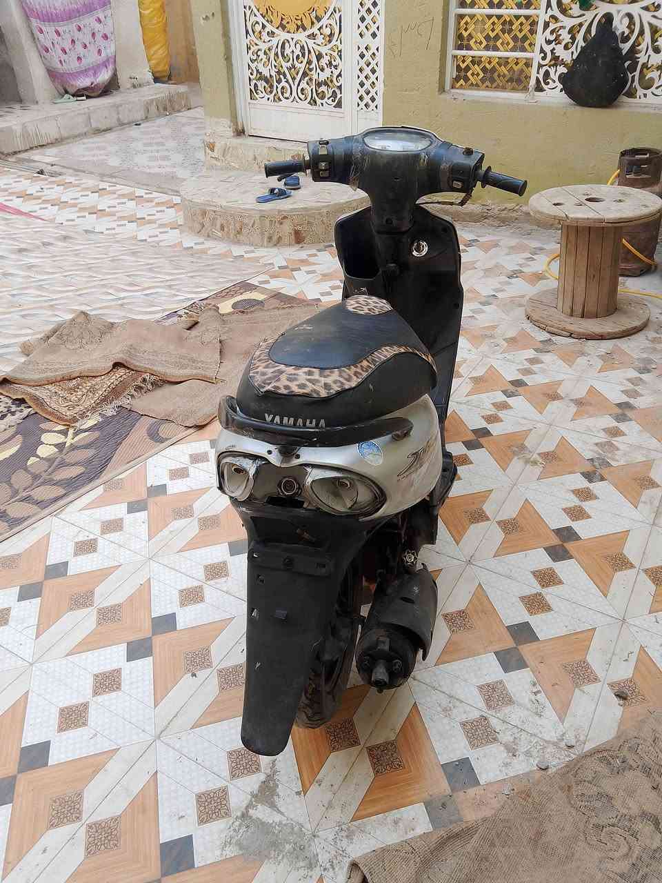 سلام عليكم شباب هاي دراجه ماكس قجمه نضيفه مجفته مره عوزهه بس قبق هندر السعر 200وبيهه مجال المكان الديوانية قضاء حمزه الشرقي متواجد خاص ***********
