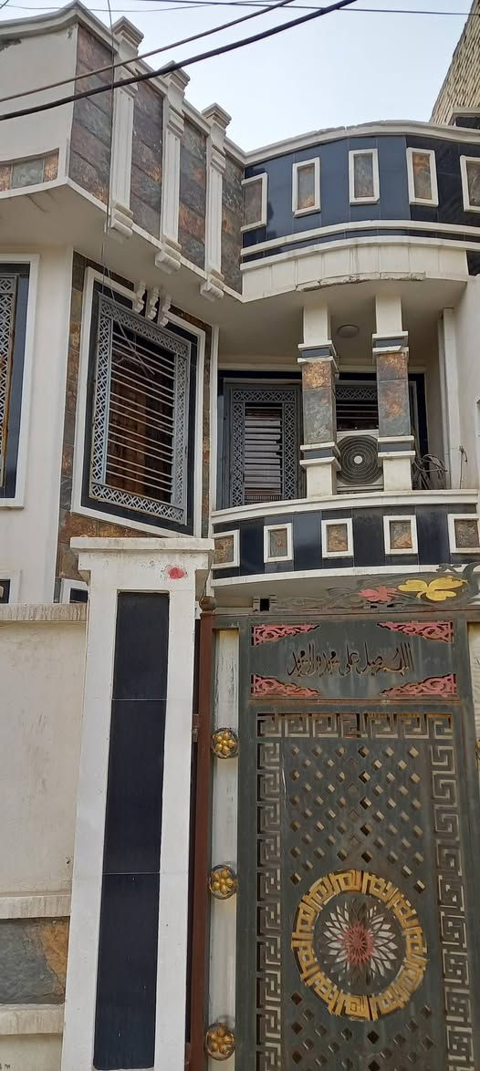 دار جديد ١٢٥ متر مربع في الزعفرانية دور الضباط طابقين ٤ غرف نوم مع صالة ومطبخ وهول عدد ٢ ومخزن كبير في السطح 
الاتصال على *********** بغداد, العراق
