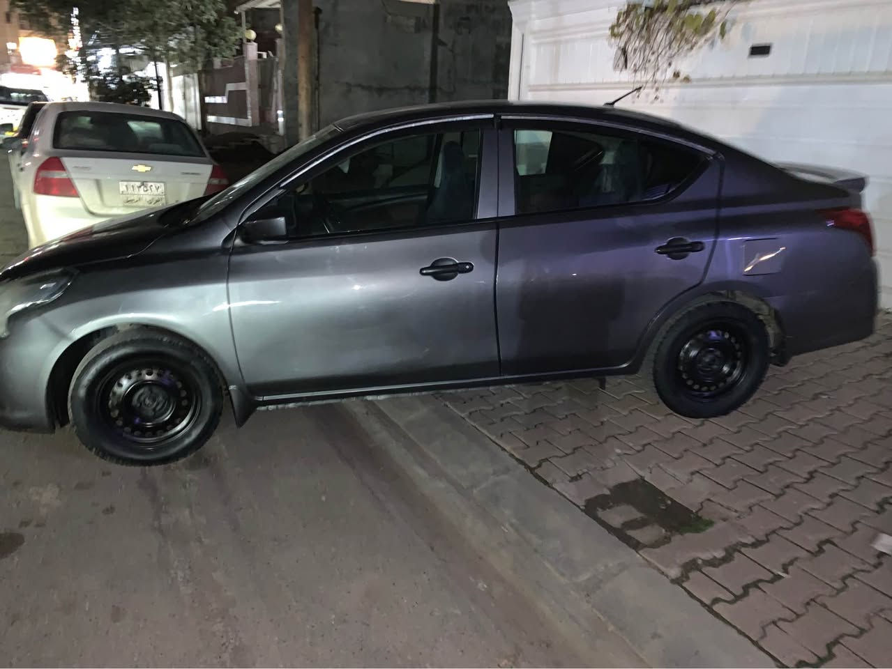 نيسان ڤيرسا 2017S
49000مایل ماشيه 
سعر 92 بيها مجال 
كير محرك كهرباى بشرط 
سونر موجود  بصور 
باترى تاخم اماى. تيات جديد.  
***********  رقم كركوك, العراق
