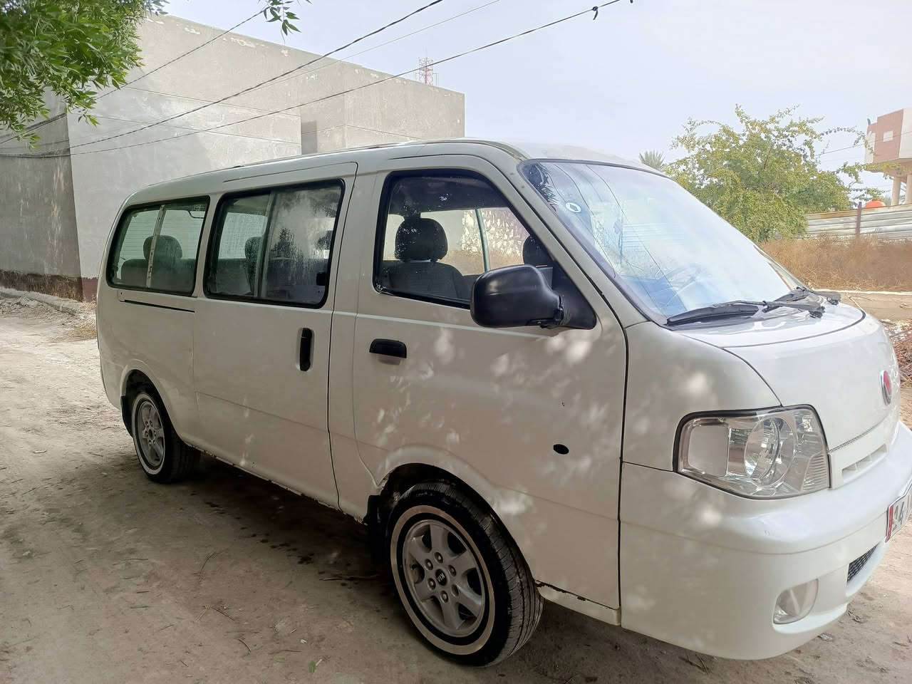 اسلام عليكم ابريجو منغولي بسمي موديل 2005 مصبوغه عام السعر 105.الستفسار على الرقم ***********
