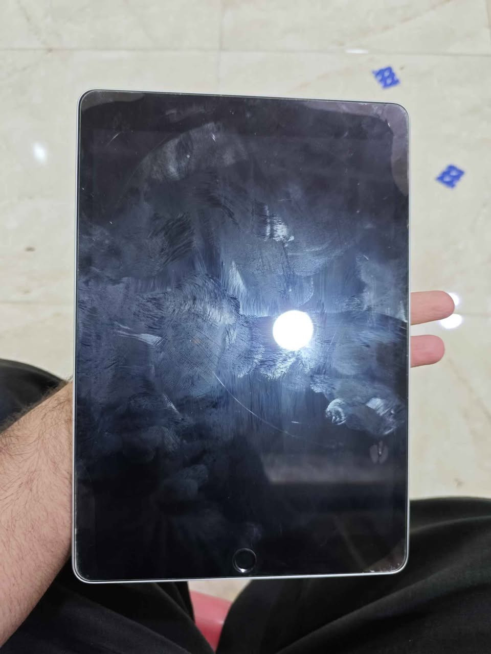 ايباد ٩ ذاكرة ٦٤ نظيف مابي شي والشاصي مالته نظيف ملحقاته كاملة الكارتونه والشاحنة الاصلية الي اجت وياه بالكارتون سعره ٢٣٥ وبي مجال مكاني ناصرية مركز حي الفداء ناصرية, ذي قار


**إذا كنت صاحب هذا الإعلان وتريد حذفه لأي سبب، رجاءا أرسل رسالة إلى الدعم الفني**