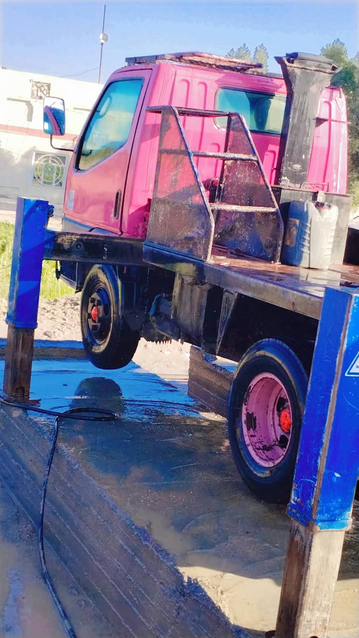 باسكت للبيع هودرليك تحكم فوك جوه باسمي مداور ثاني يوم سعر 150 بيه مجال قليل ***********
ديوانيه
